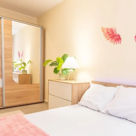 Animal Paradise Apartment *